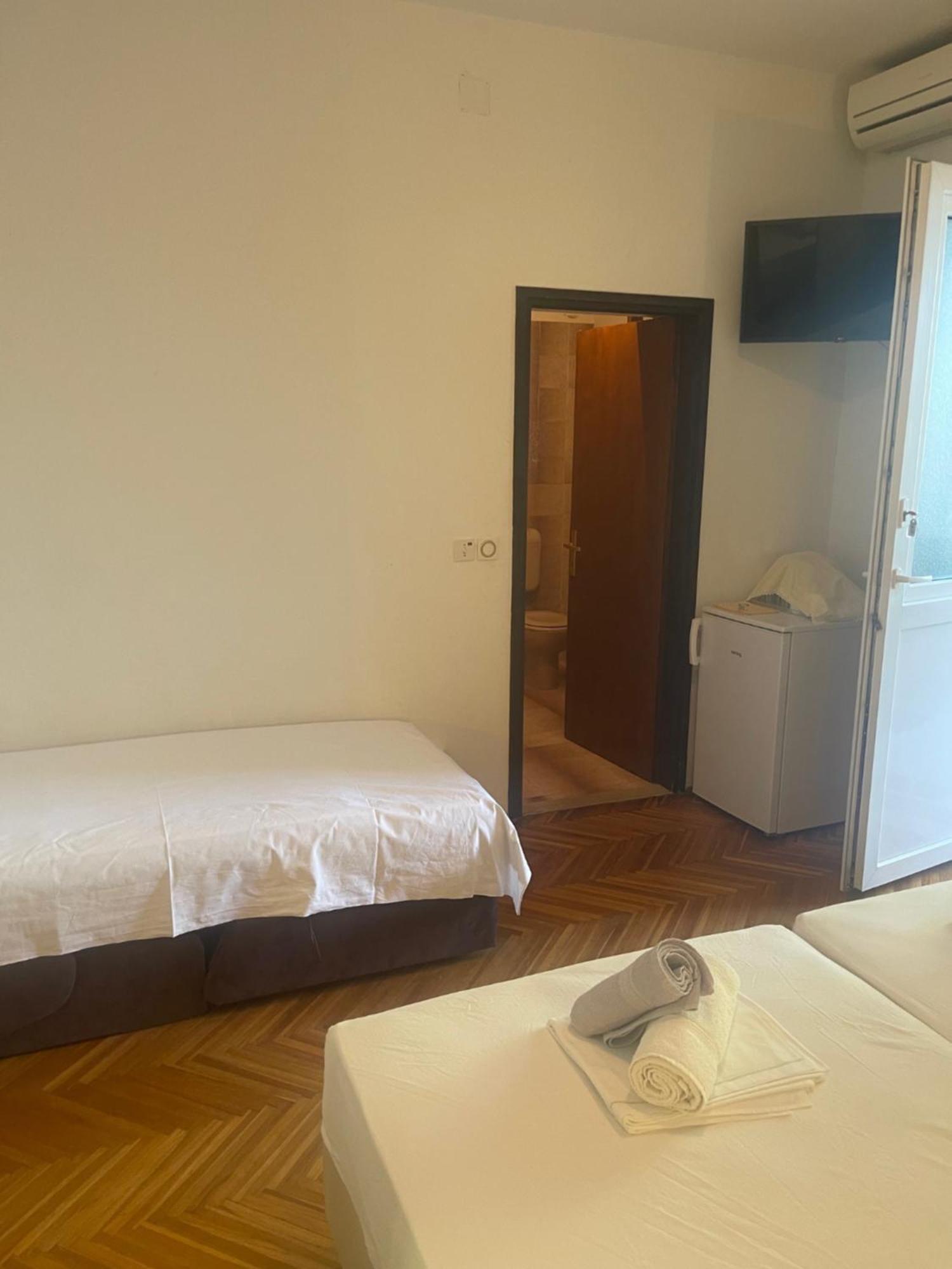 Apartments Ante Omis Ngoại thất bức ảnh