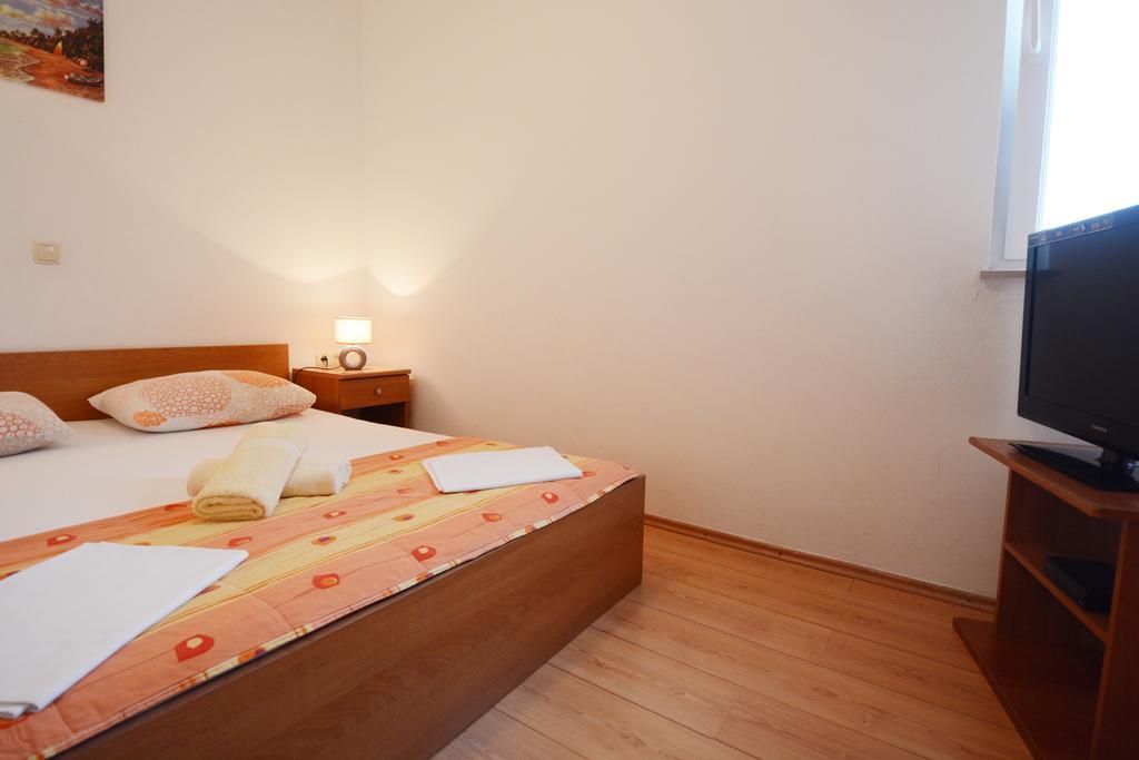 Apartments Ante Omis Ngoại thất bức ảnh