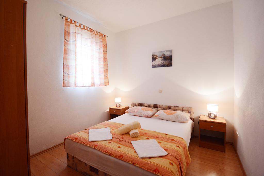 Apartments Ante Omis Ngoại thất bức ảnh